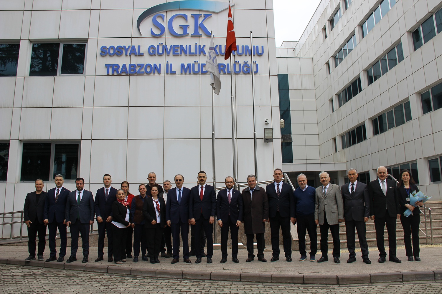 SGK Başkanı Elitaş Trabzon İl Müdürlüğünü Ziyaret Etti